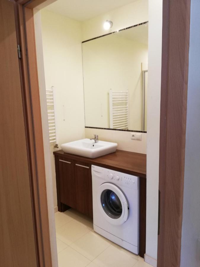Apartament Na Deptaku W Lecznej Leczna Exterior foto