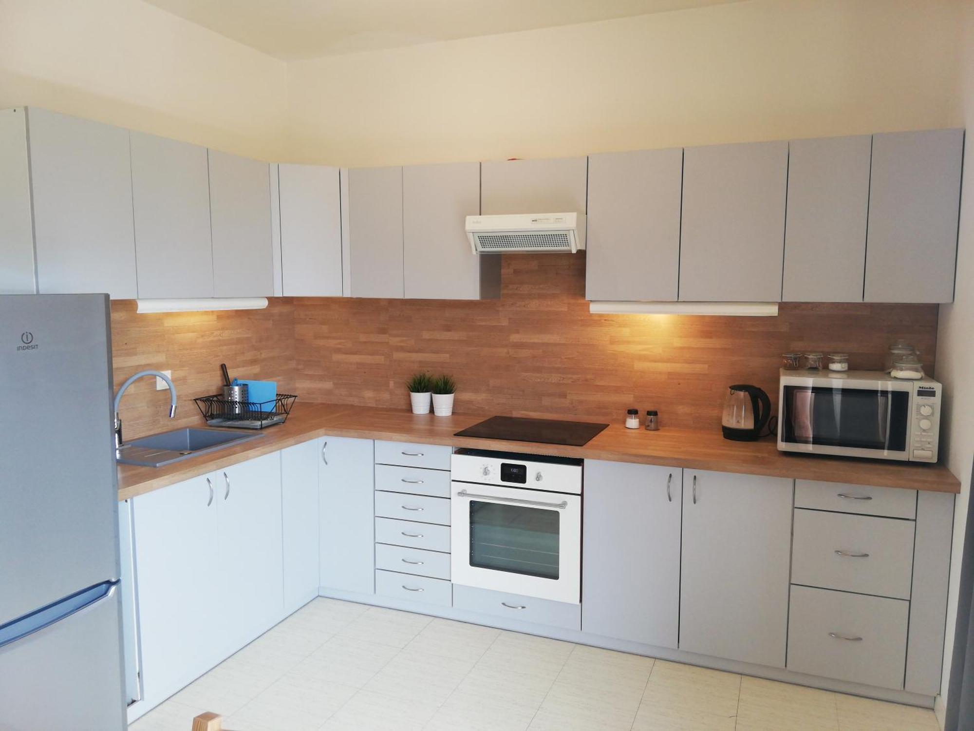 Apartament Na Deptaku W Lecznej Leczna Exterior foto