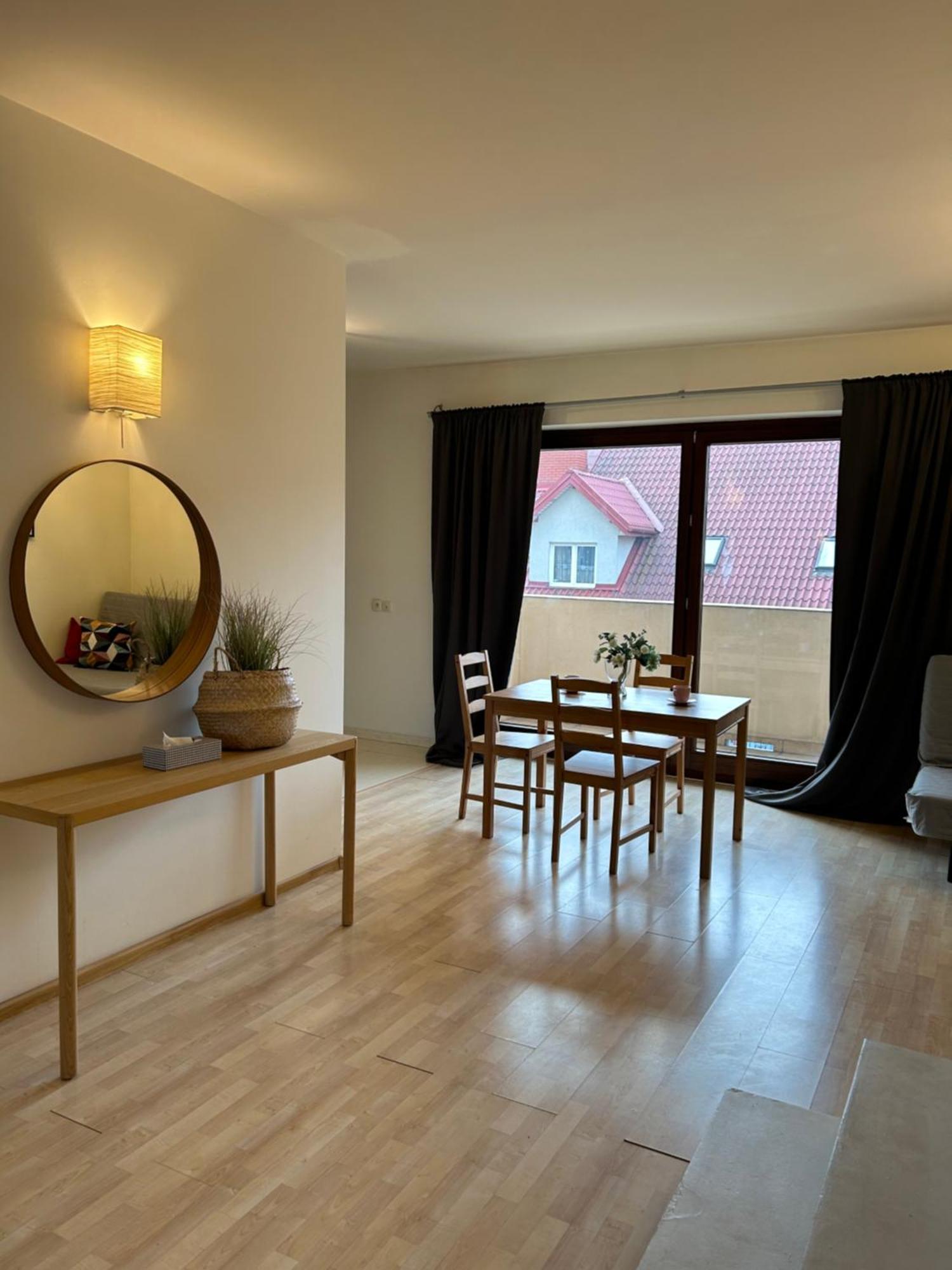 Apartament Na Deptaku W Lecznej Leczna Exterior foto